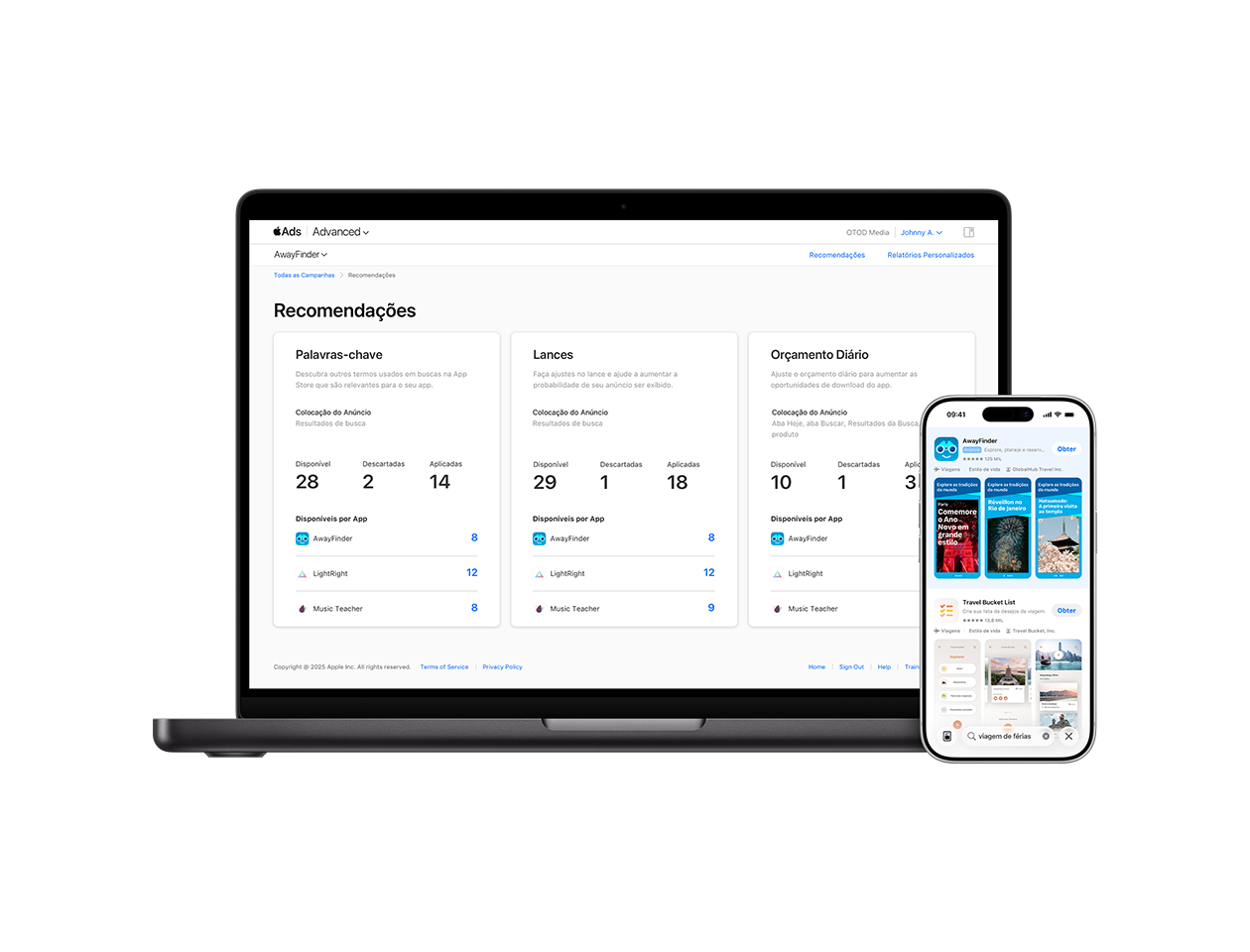  Um MacBook mostrando a página Recomendações de uma conta do Apple Ads. Ao lado dele está um iPhone mostrando um anúncio para o app de viagens de exemplo, AwayFinder, no topo dos resultados de busca da App Store.