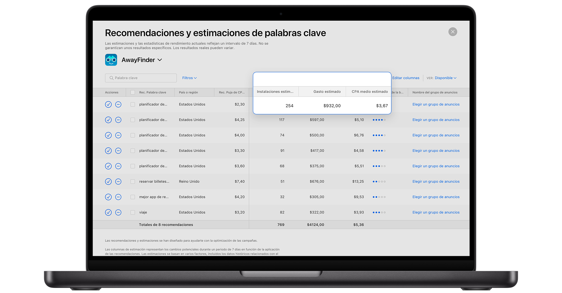 La página Recomendaciones de palaras clave de Apple Ads muestra la tabla de recomendaciones organizada por palabra clave, puja de CPT máximo recomendada, instalaciones estimadas, gasto estimado, CPA medio estimado, etc.