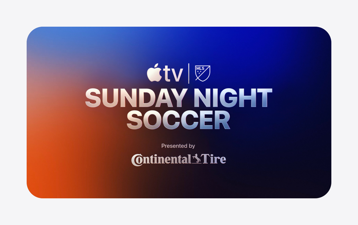 Arte oficial del programa de Sunday Night Soccer en Apple TV, con un fondo degradado azul y naranja, y patrocinado por Continental Tire.