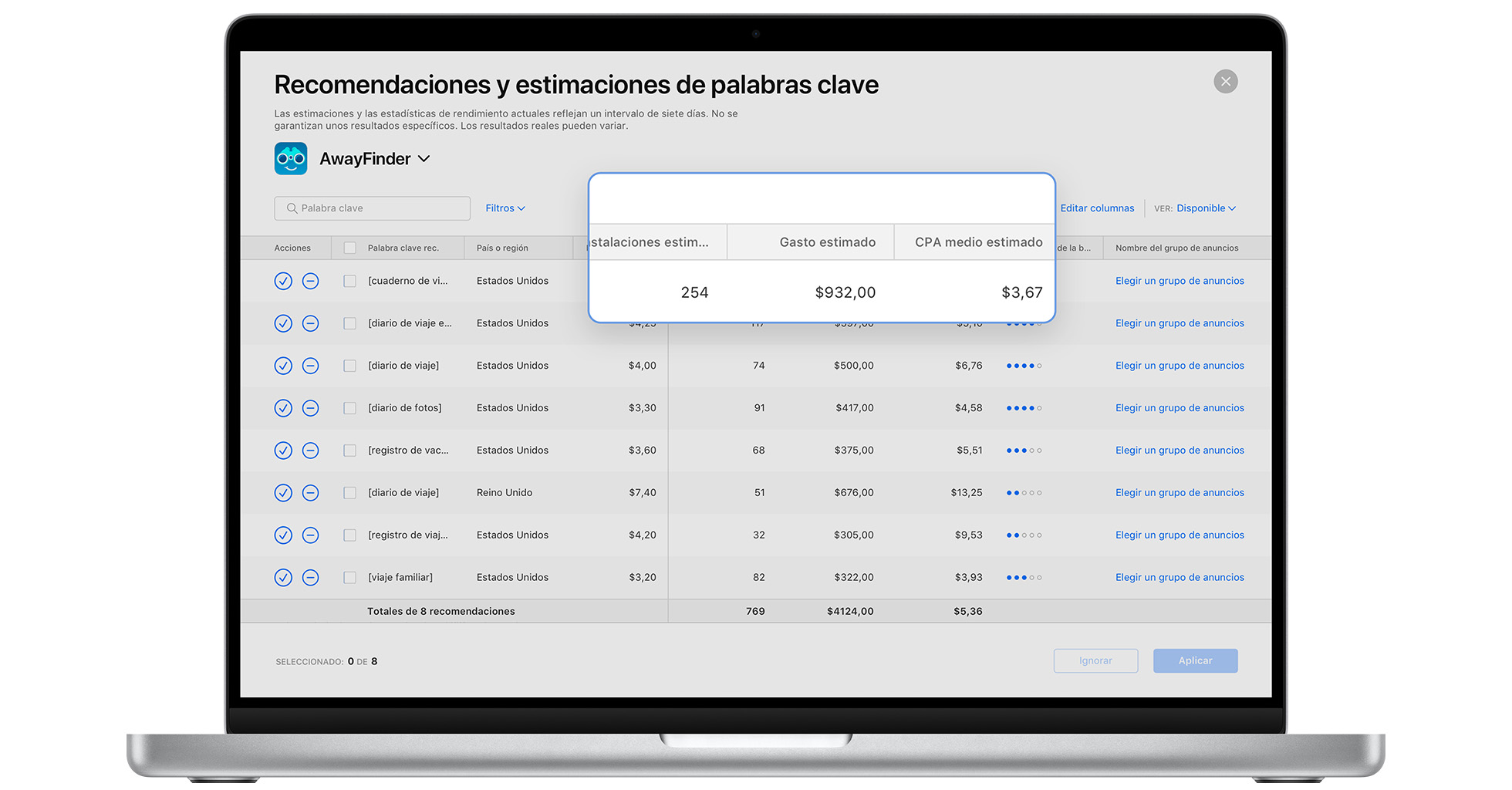 La página Recomendaciones de palaras clave de Apple Search Ads Advanced muestra la tabla de recomendaciones organizada por palabra clave, puja de CPT máximo recomendada, instalaciones estimadas, gasto estimado, CPA medio estimado, etc.